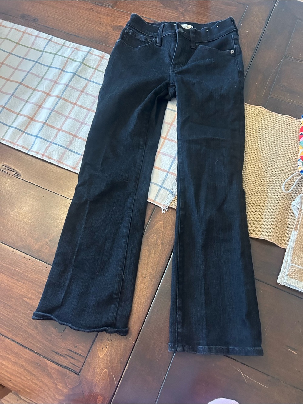 Madewell Black Midrise Kickout Jeans
